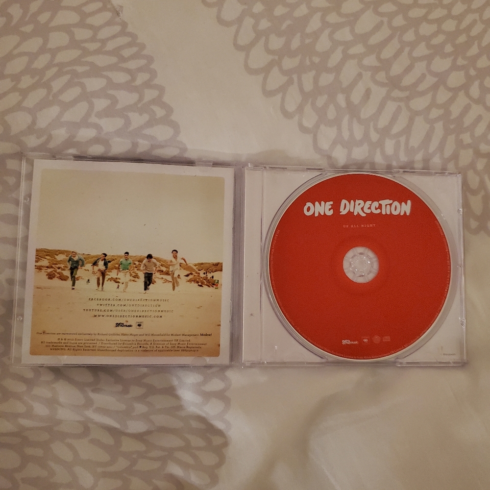 One Direction - Up All Night CD Album - Picture 3 of 3